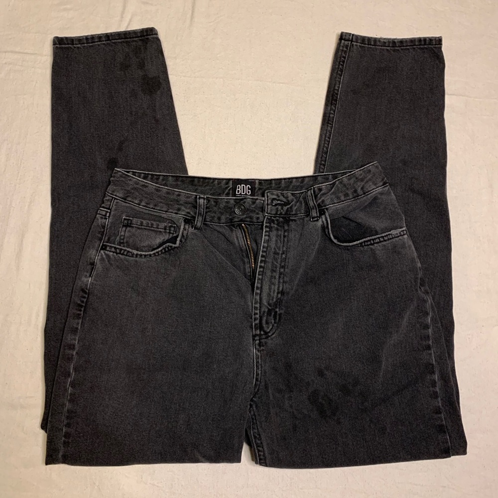 Urban Outfitters Mom Jeans